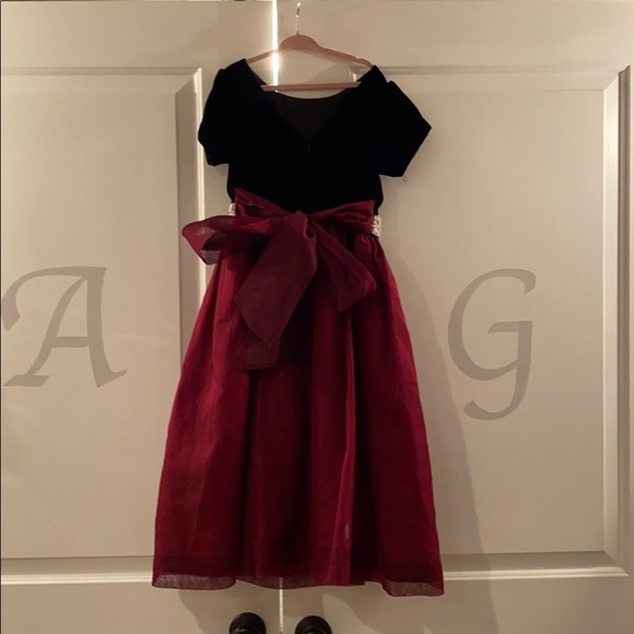 Girls velvet and chiffon holiday dress - Picture 2 of 5